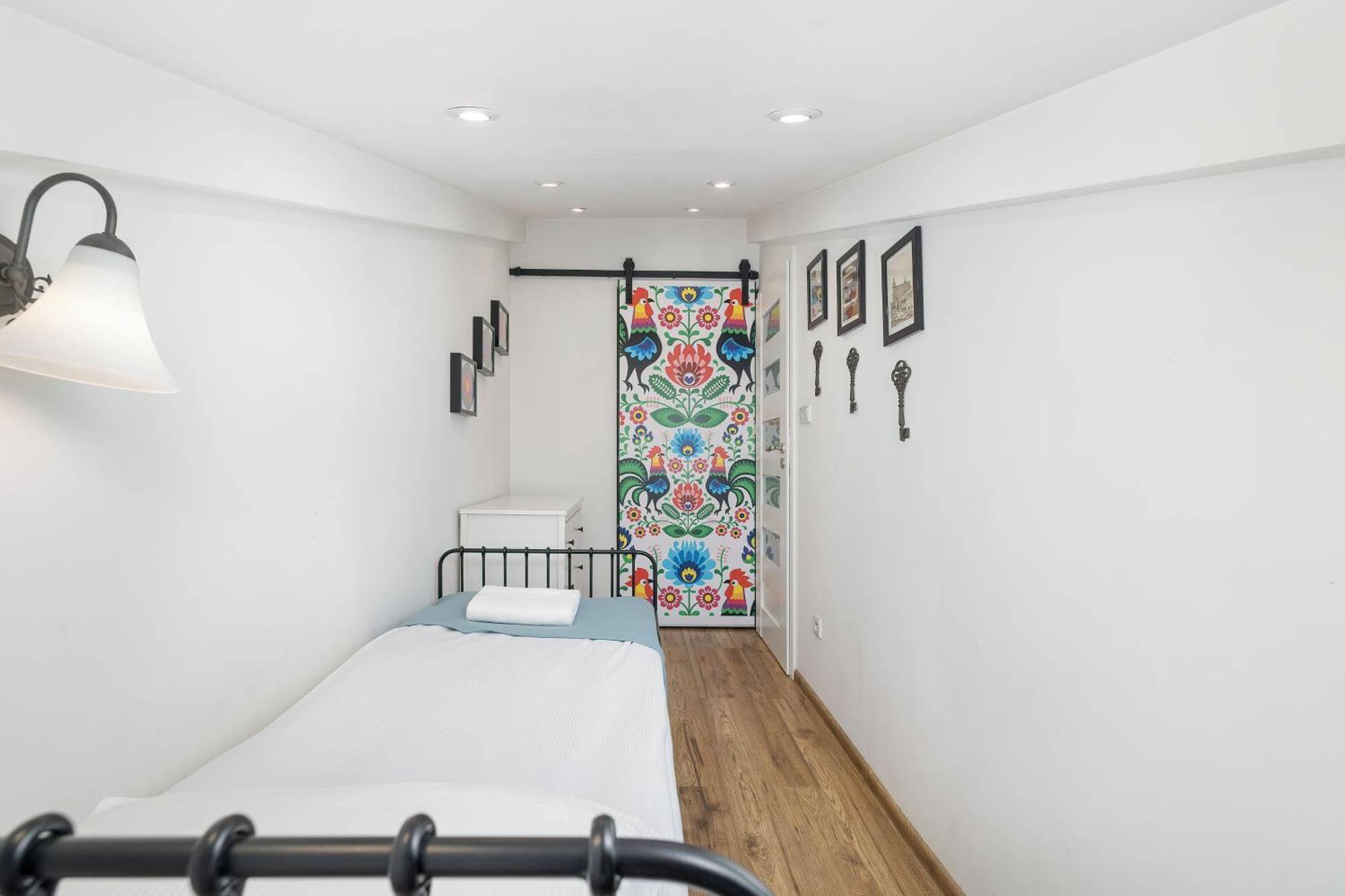 Slowacki Avenue Family Apartments Cracow By Noclegi Renters Krakow Dış mekan fotoğraf